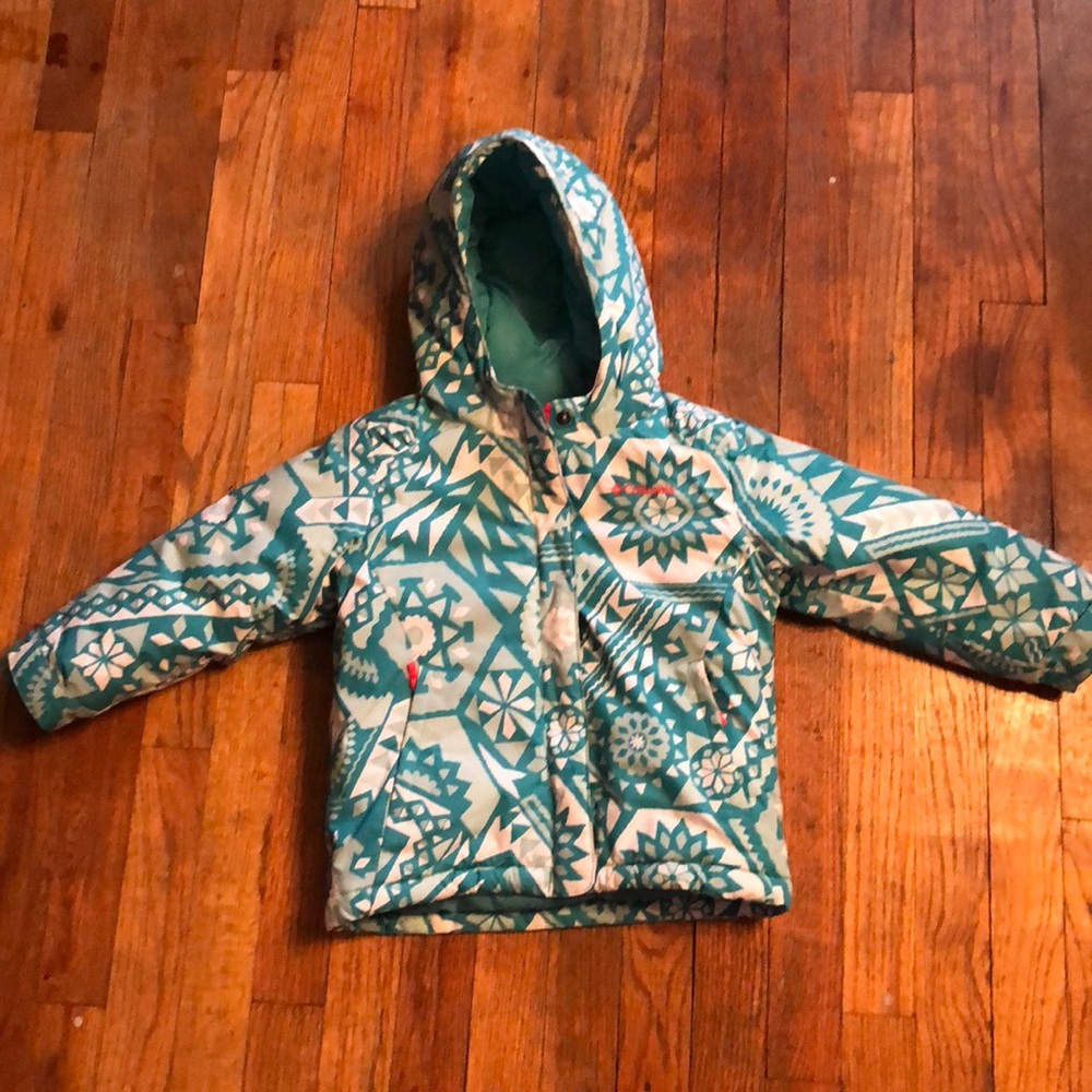 Columbia 4t winter coat